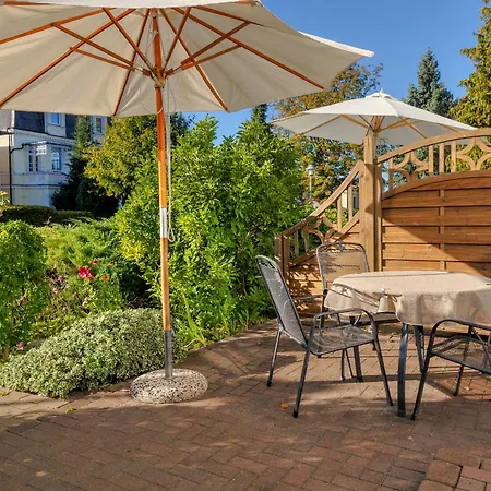 Stranddistel, Haus Gudrun Familiensuite 2 Apartman *