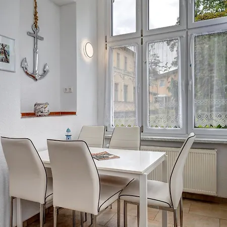 Stranddistel, Haus Gudrun Familiensuite 2 *